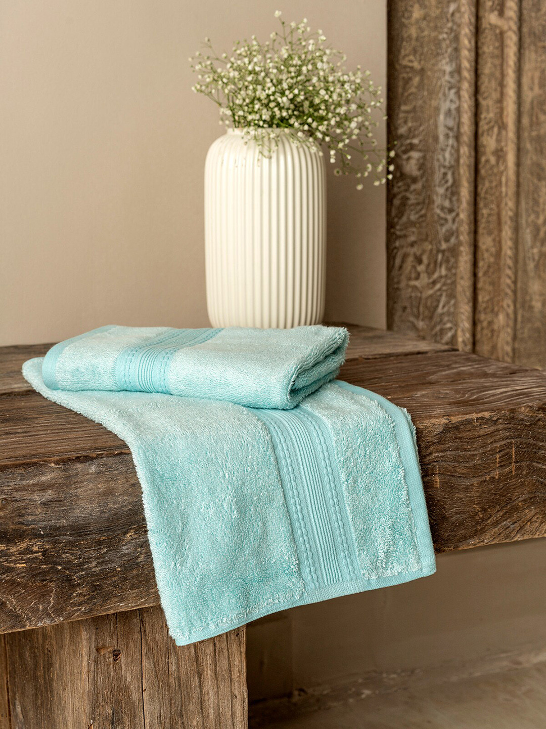 DDecor Live Beautiful Aqua Blue 650 GSM Hand Towel
