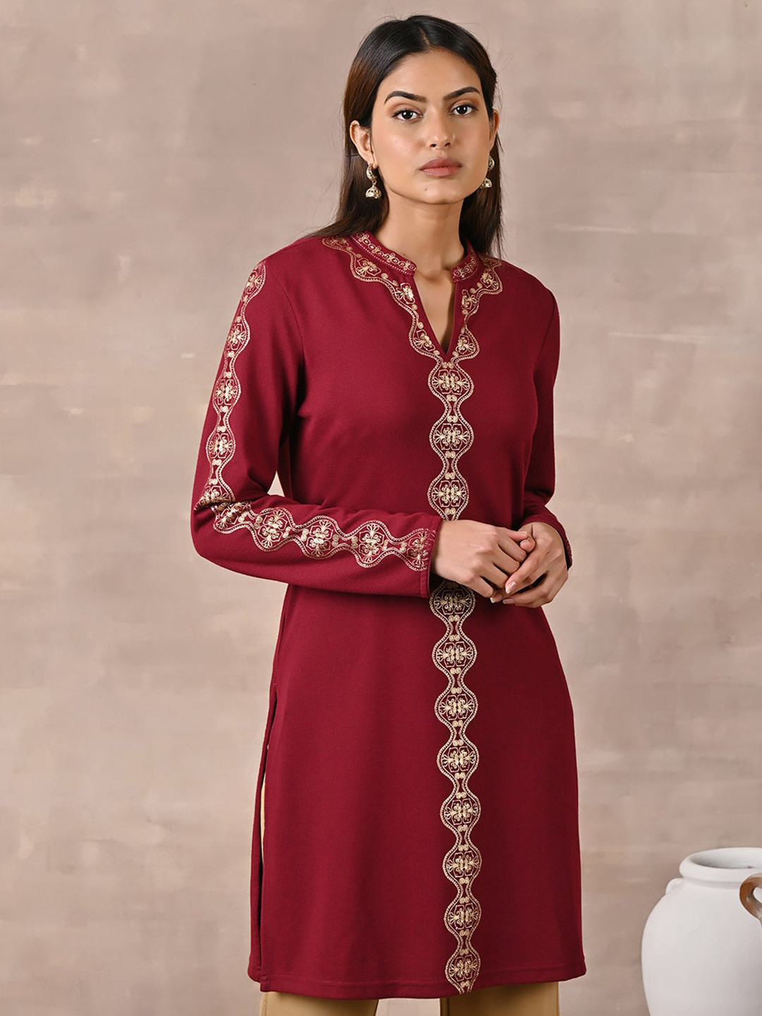 Lakshita Plus Size Mandarin Collar Ethnic Motifs Printed Woolen Kurta