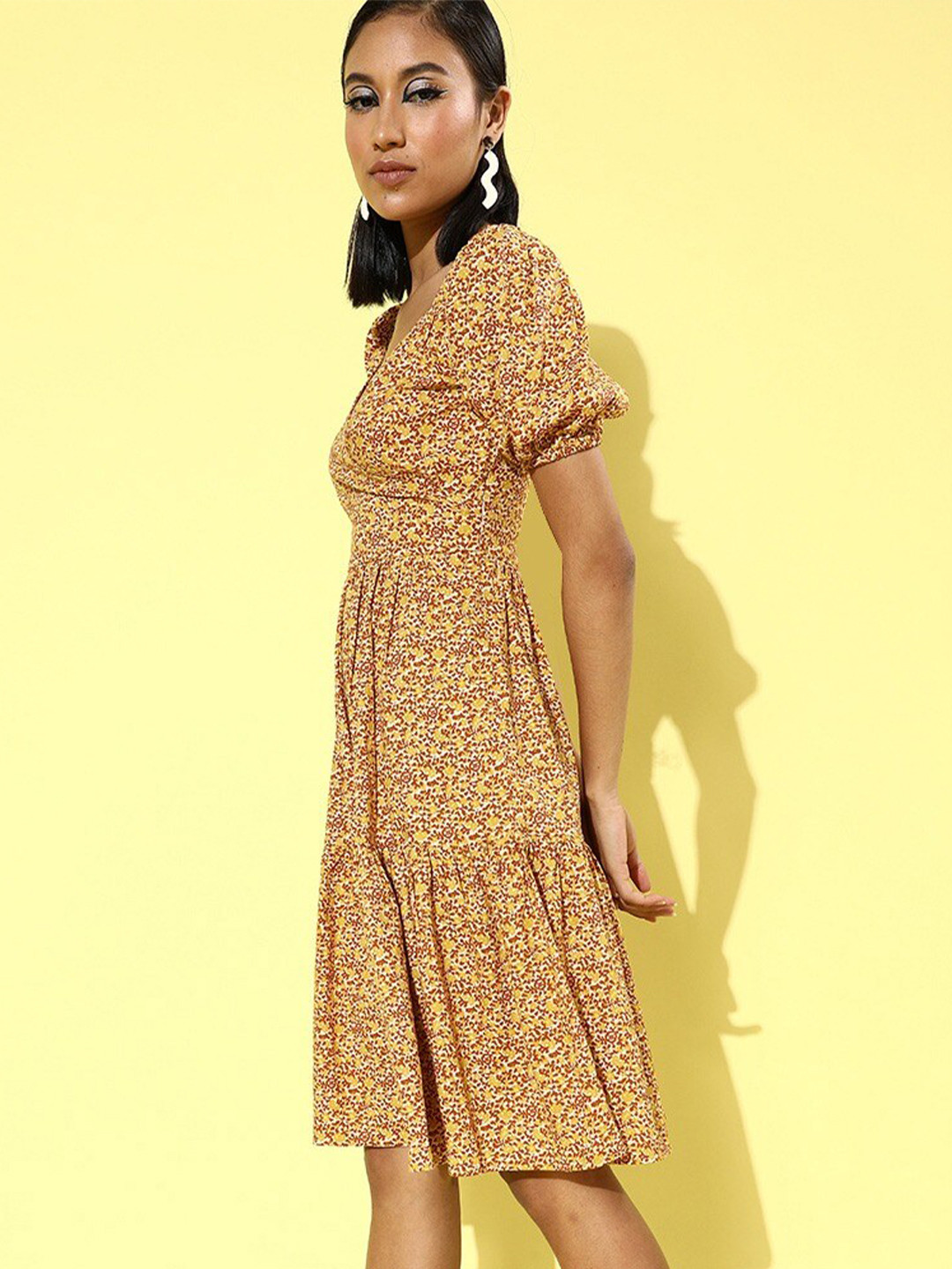 Sera Sweetheart Neck Abstract Printed Fit and Flare Dress