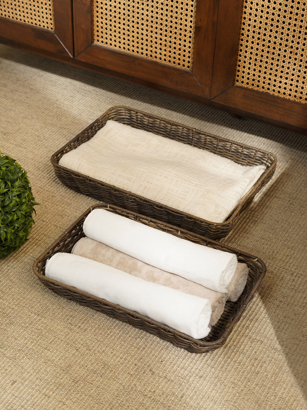 Pure Home and Living Set Of 2  Brown Textured Resin Wicker Trays