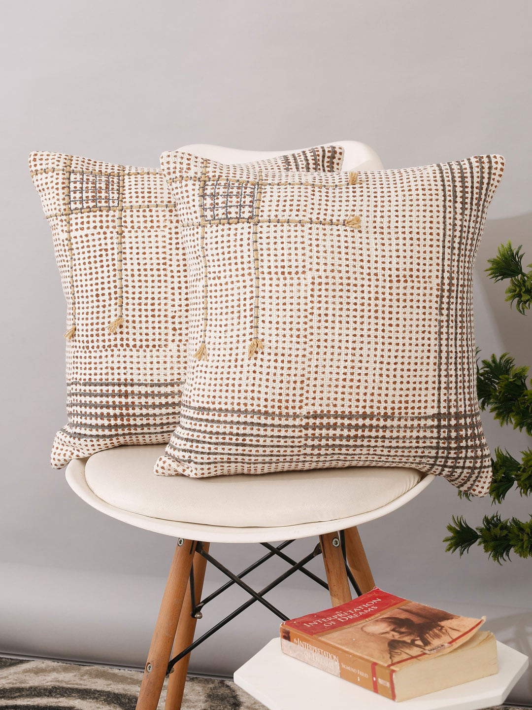 eyda Cream Abstract Cotton Breathable 2 Piece Square Cushion Covers - 18 x 18 Inches