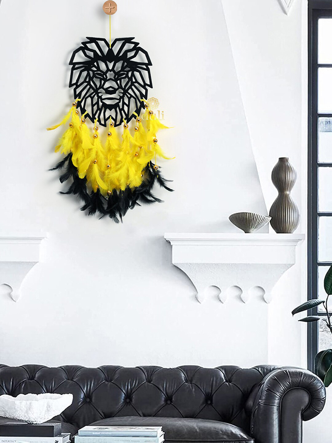 DULI Black & Yellow Lion Feather Dream Catcher