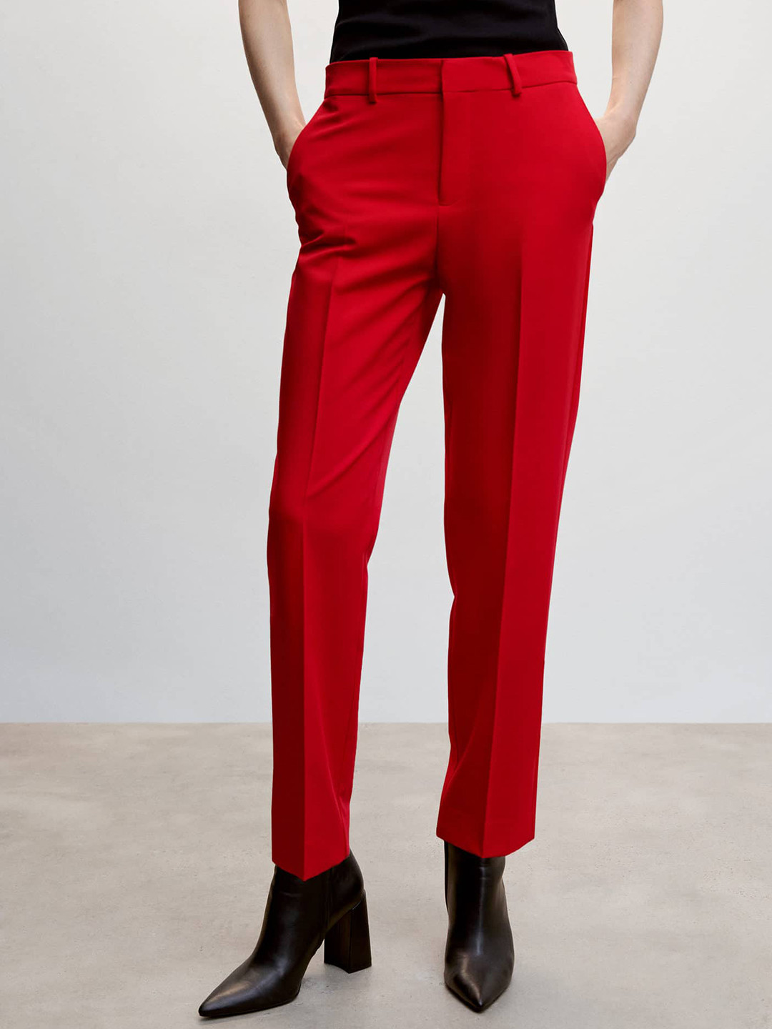MANGO Women Solid Formal Regular Fit Trousers