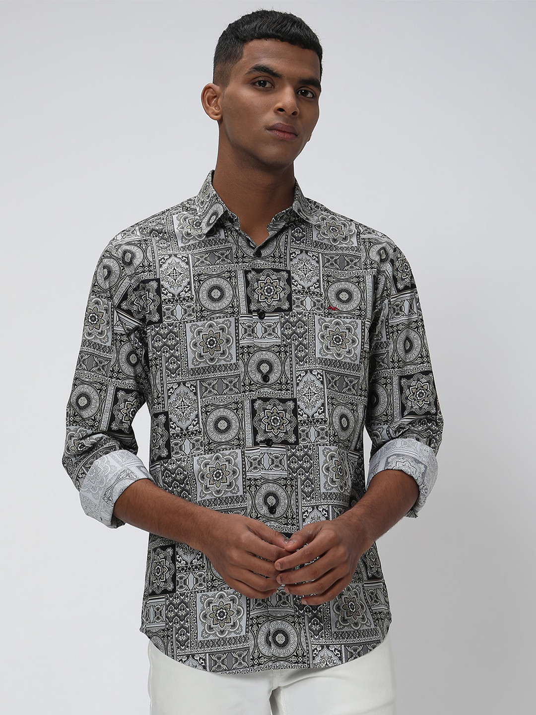 Mufti Digital Printed Trim Slim Fit Pure Cotton Casual Shirt