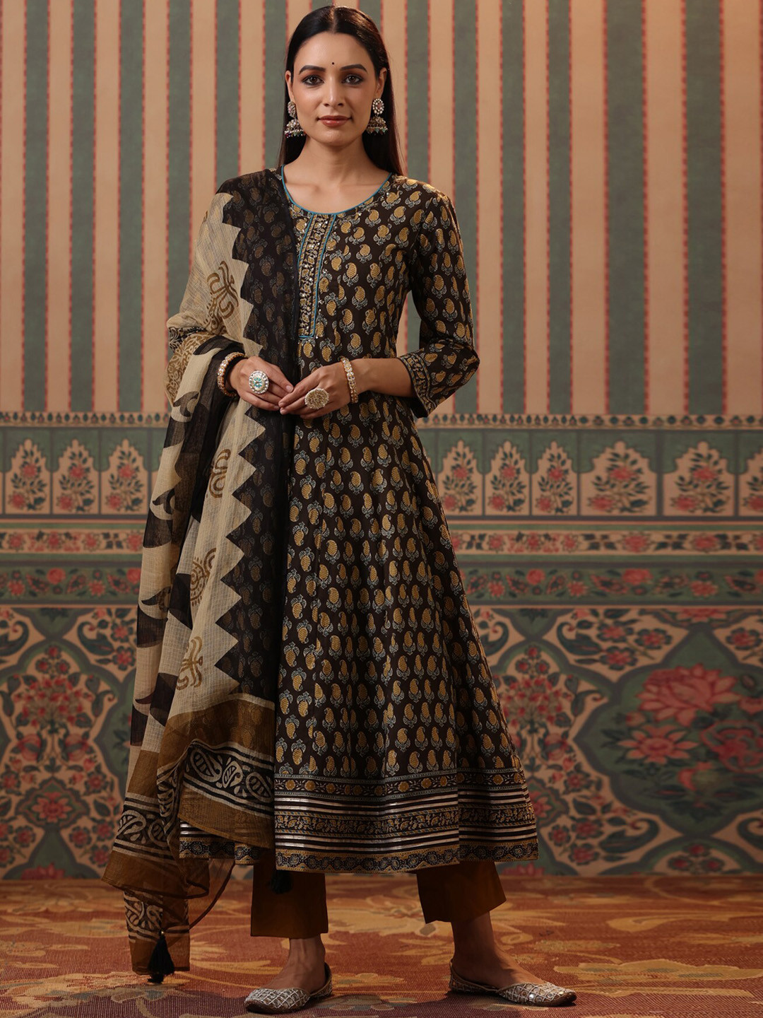 Rain & Rainbow Paisley Printed Beads and Stones Pure Cotton Kurta with Trousers & Dupatta