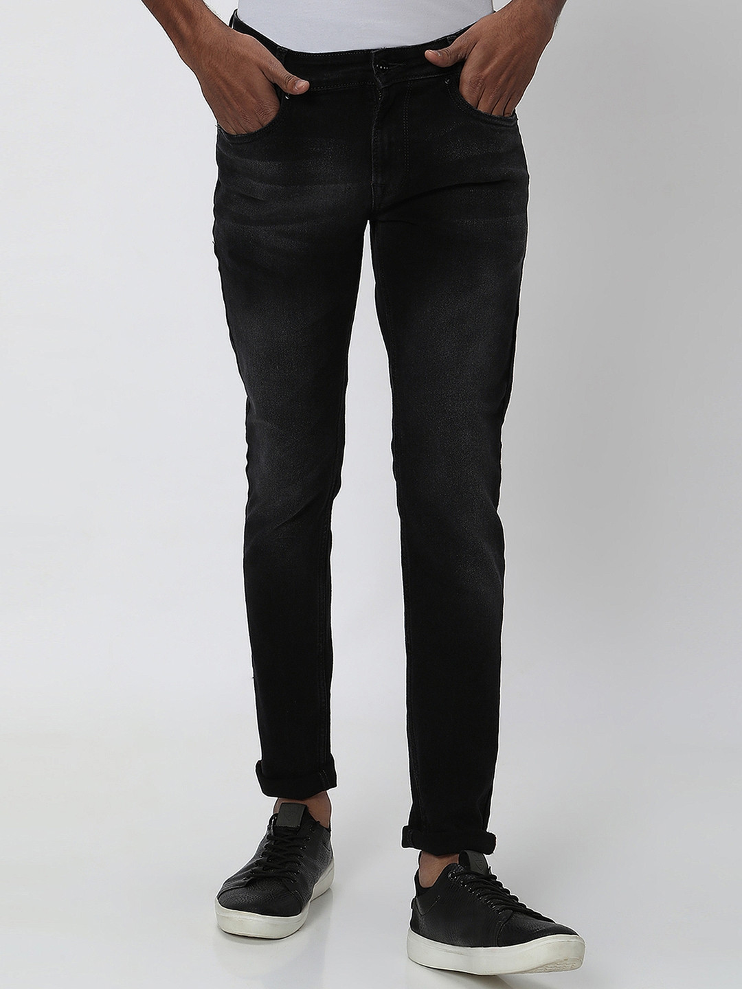 Mufti Men Skinny Fit Stretchable Cuffed Hem Light Fade Jeans