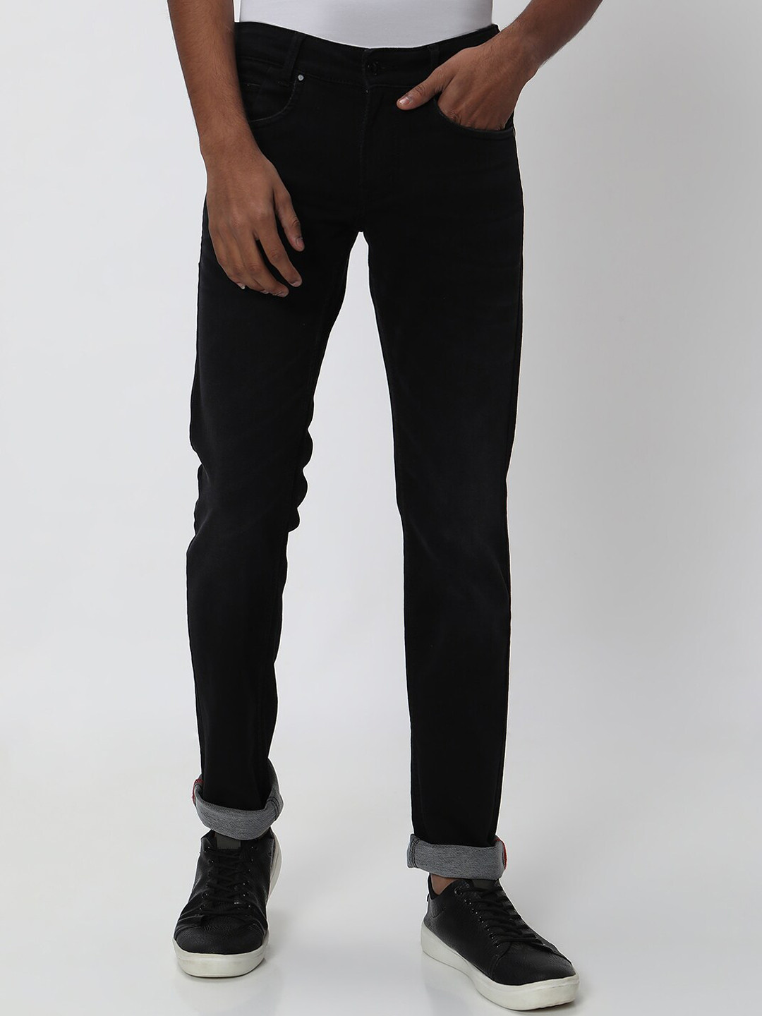 Mufti Men Slim Fit Clean Look Cuffed Hem Stretchable Jeans