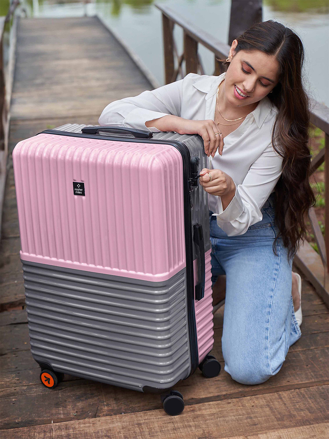 Nasher Miles Istanbul Hard-Sided ABS and PC Medium Pink Grey Trolley Bag - 24Inch 65cm