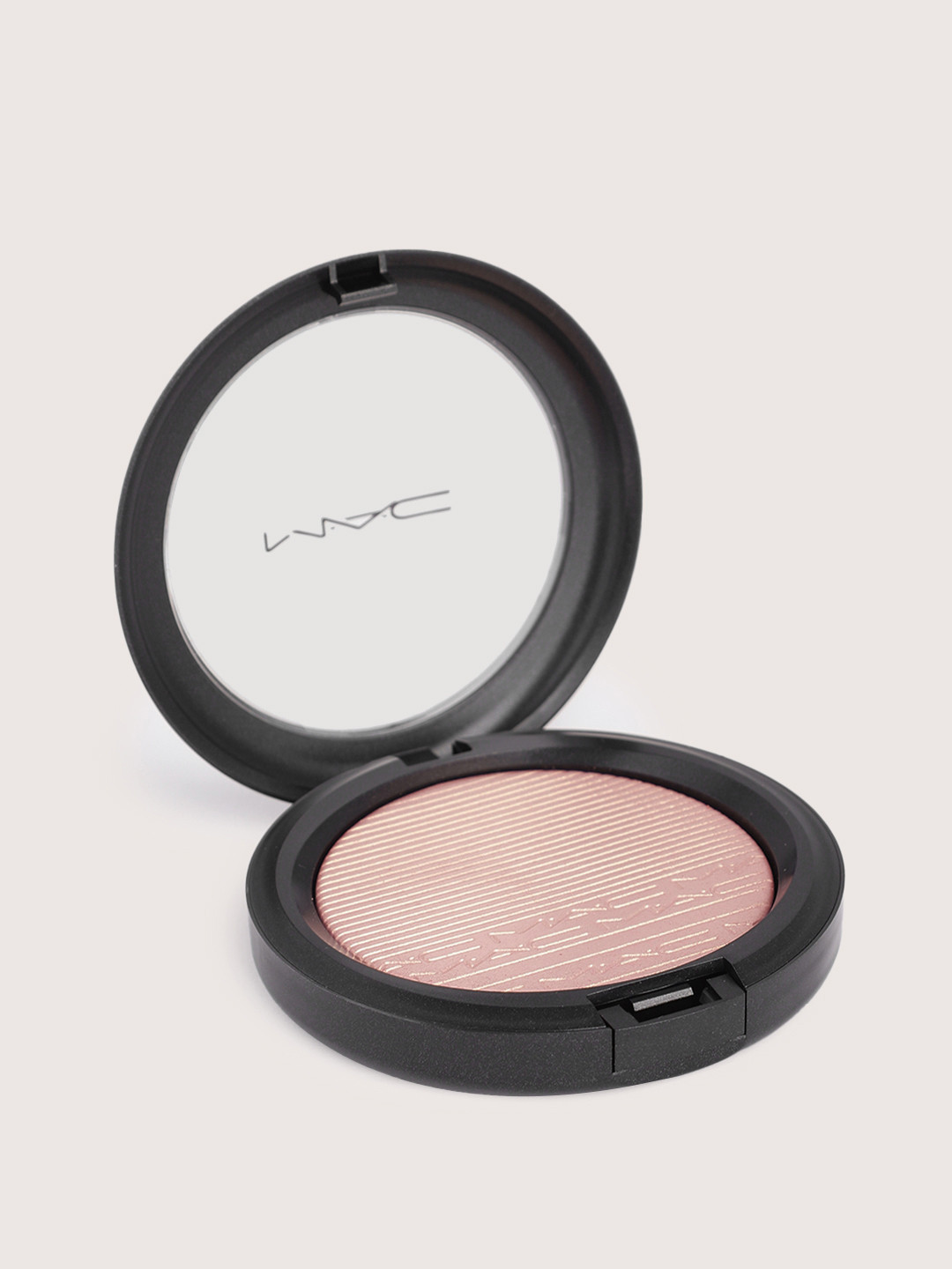 M.A.C Extra Dimension Skinfinish Longwearing Blush Powder - Beaming Blush