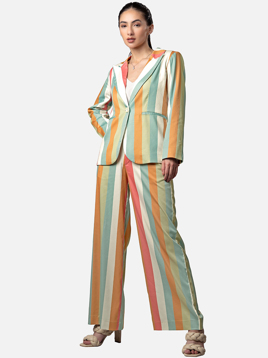 NEOFAA Women Striped Single-Breasted Blazer With Trouser Co-Ord Set