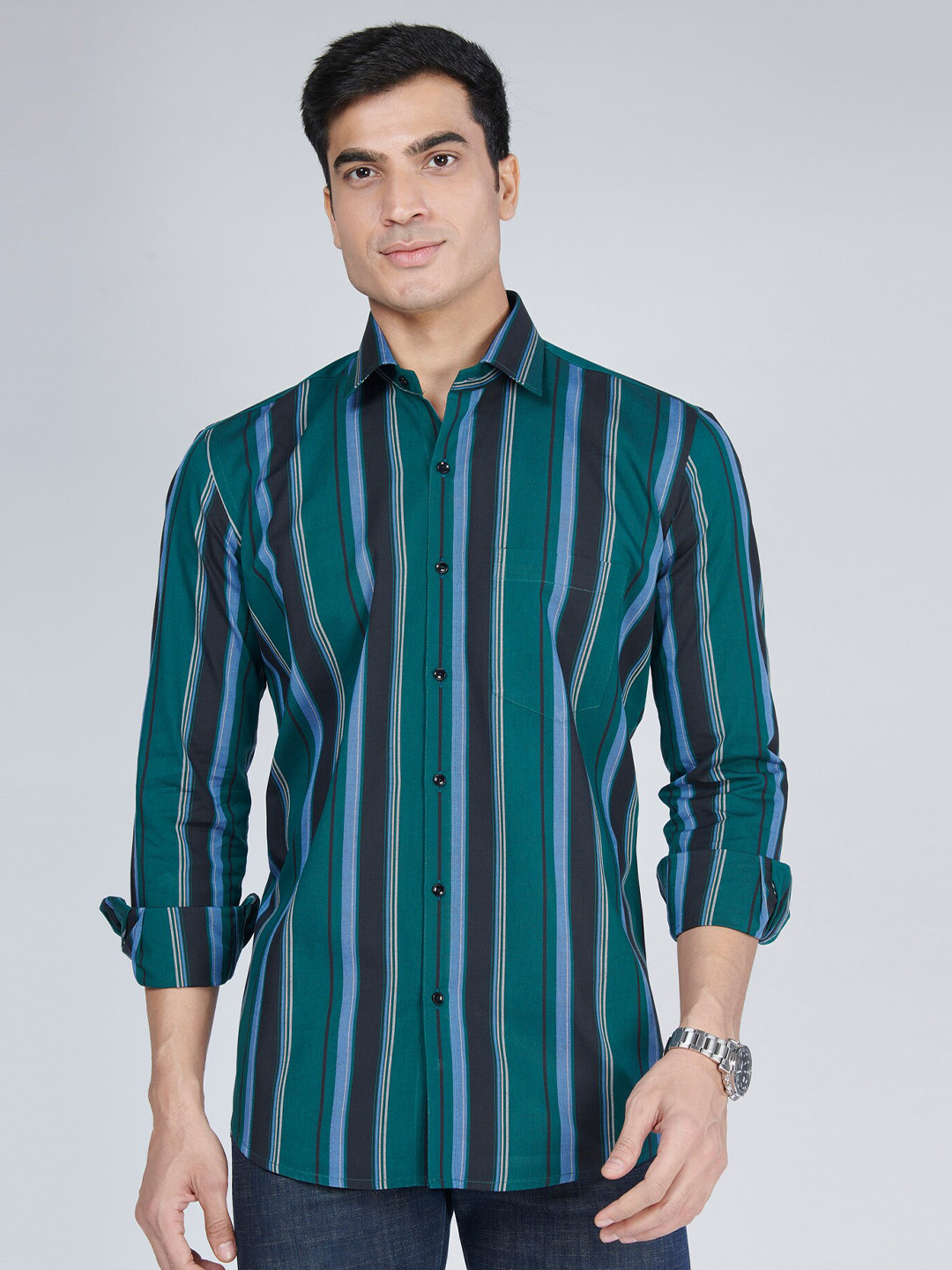 MARK & ALBERT Slim Fit Vertical Striped Casual Shirt