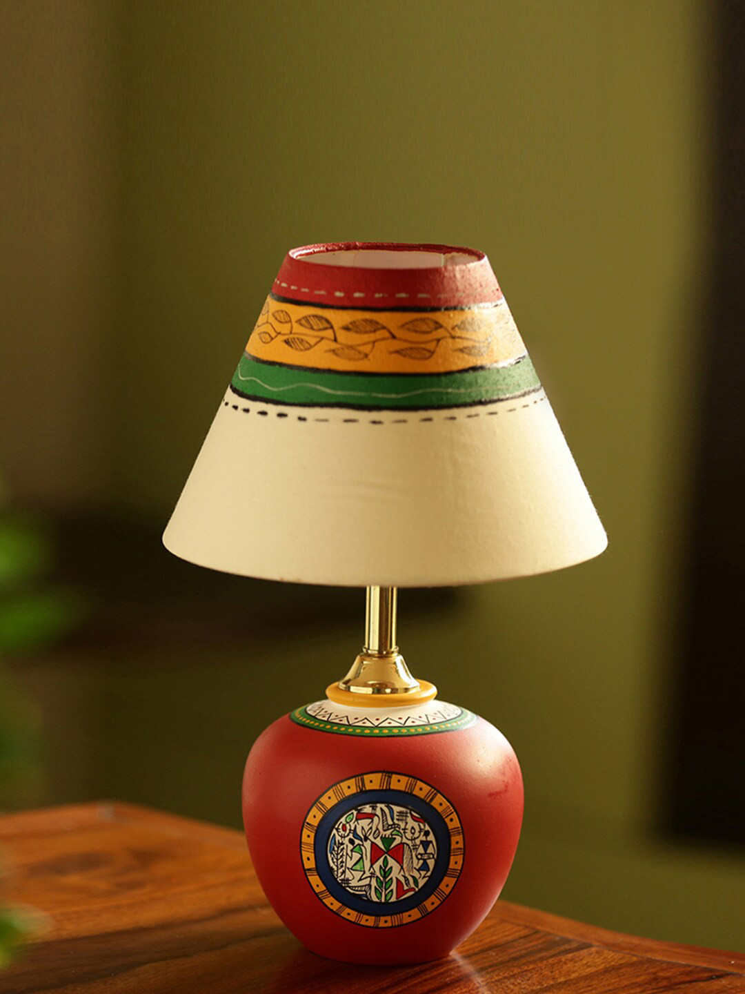 ExclusiveLane Red & White Printed Warli Matki Table Lamp