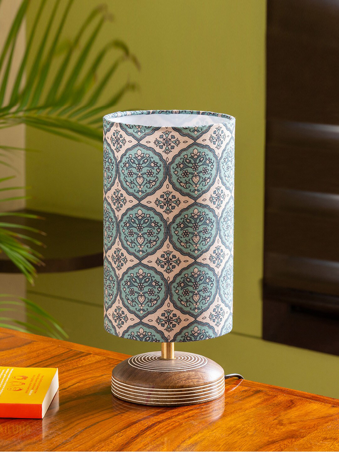 ExclusiveLane Paisley-Carved White & Blue Printed Mango Wood Table Lamp