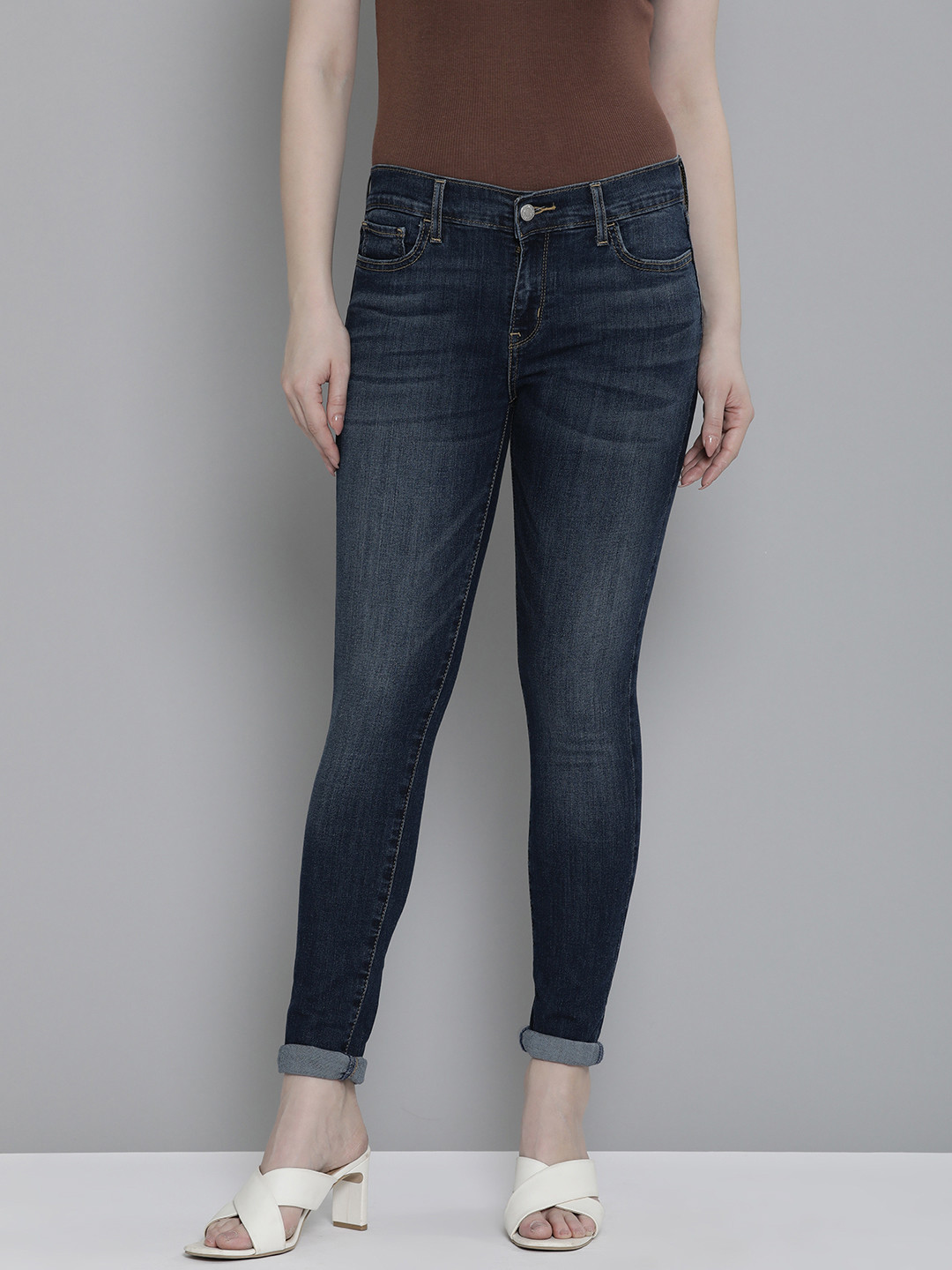 Levis Women Super Skinny Fit High-Rise Light Fade Stretchable Jeans