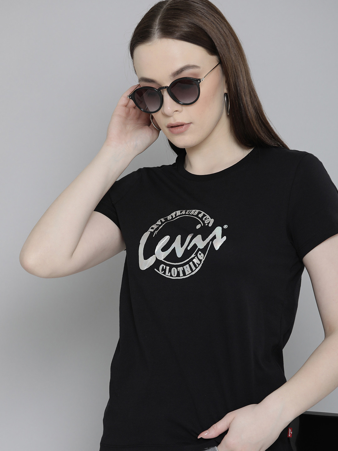 Levis Women Red Tab Brand Logo Printed Crew Neck Pure Cotton T-shirt