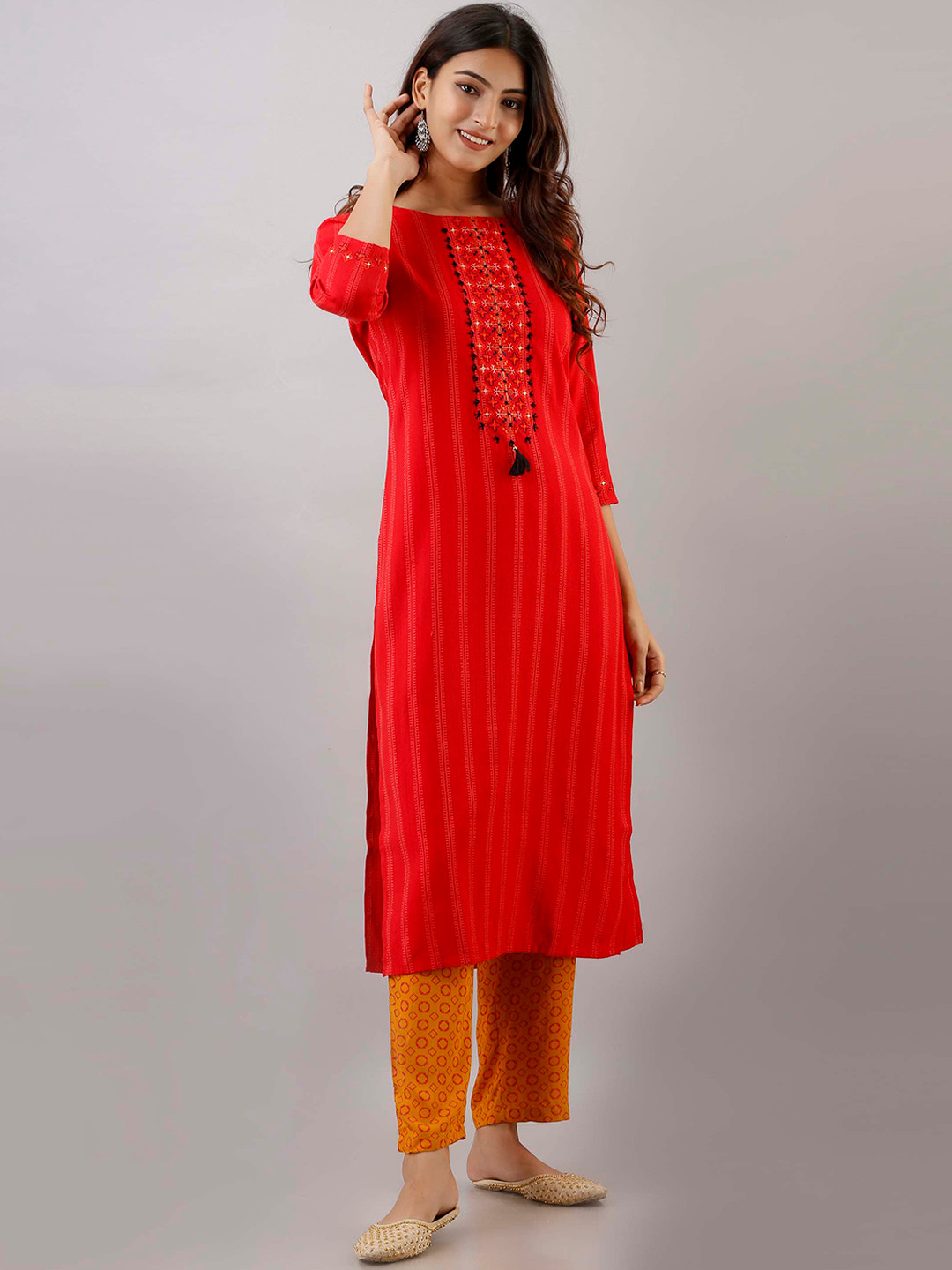 Pankvi Straight Embroidered Kantha Work Kurta with Trousers