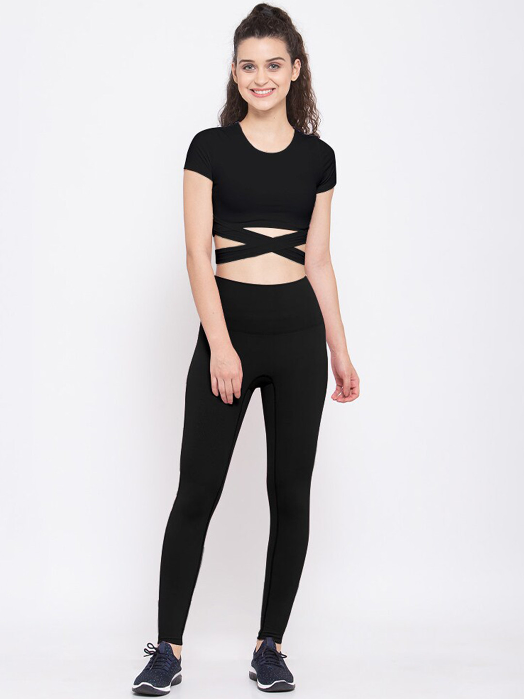 iki chic Women High-Rise Crop Top With Leggings