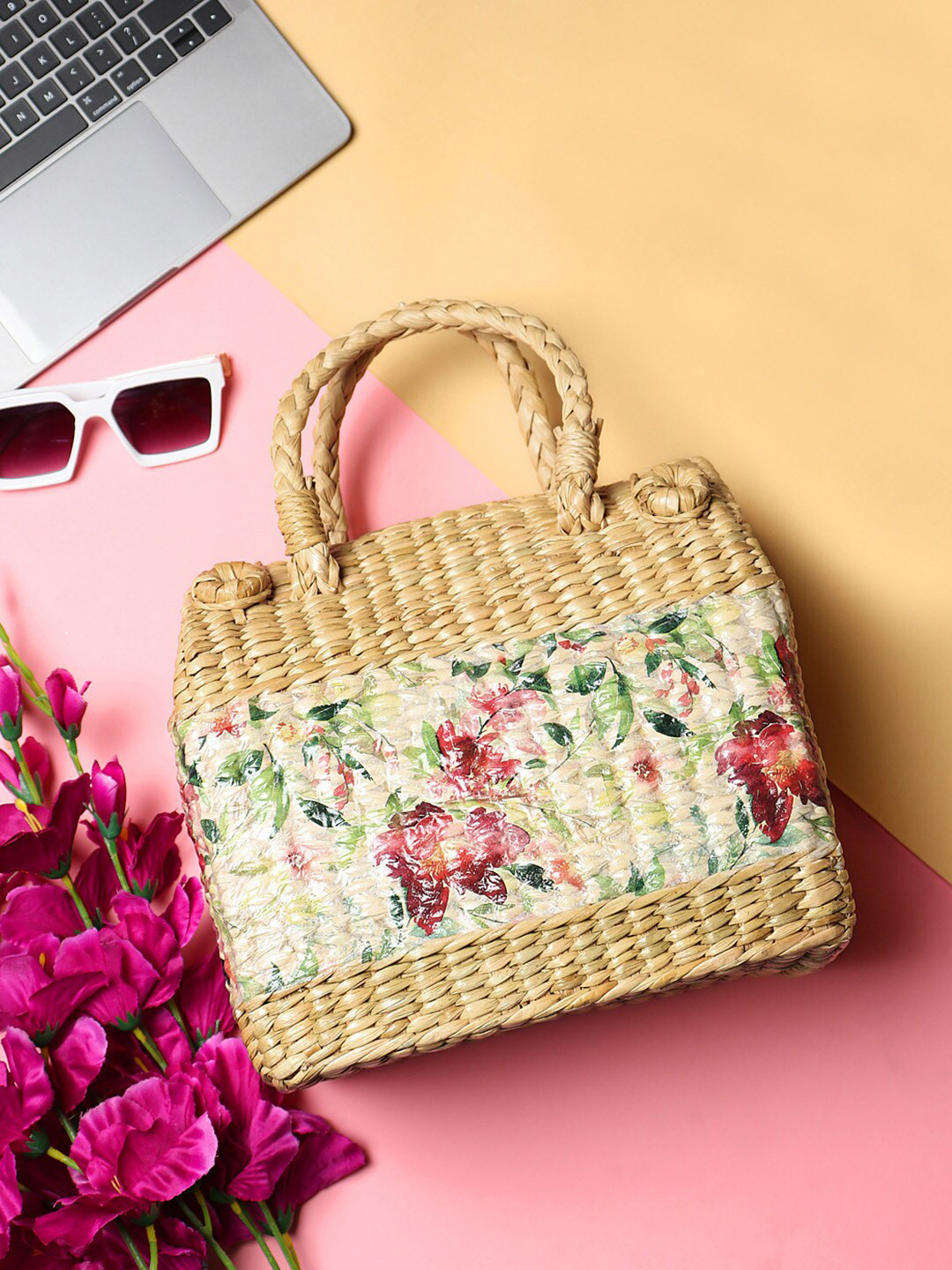 HABERE INDIA Textured Jute Lunch Basket