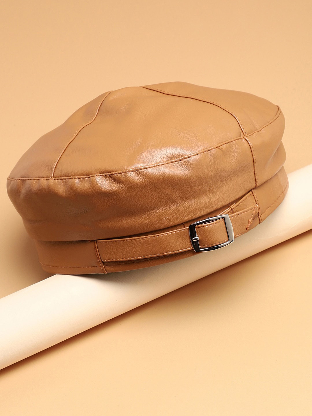 HAUTE SAUCE  Women Buckle Detail Beret Hat