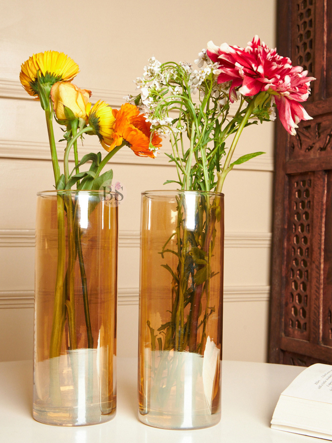 BS AMOR Beige-Coloured Cylindrical Glass Flower Vase