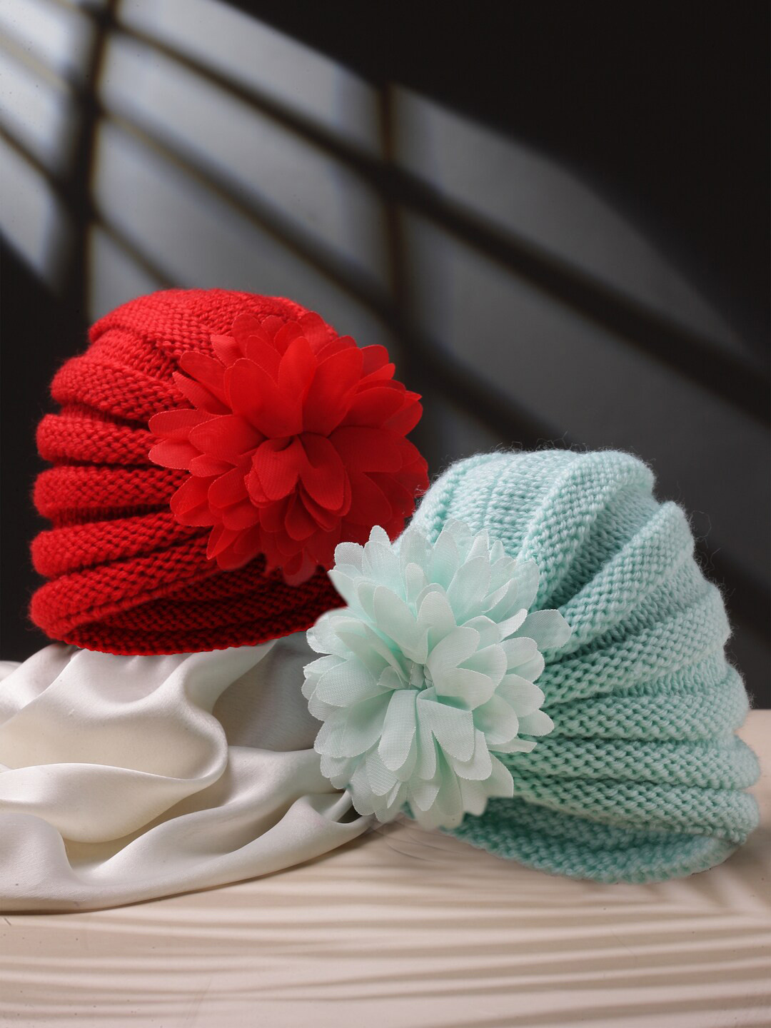 Babymoon Kids Pack Of 2 Self Design Flower Cotton Beanie Cap