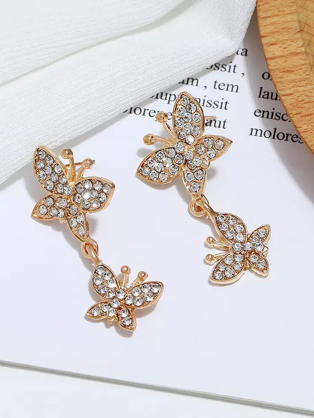 Pinapes Set Of 2 Geometric Drop Earrings