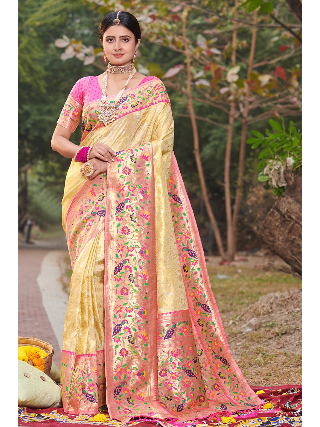 SANGAM PRINTS Woven Design Zari Paithani Saree