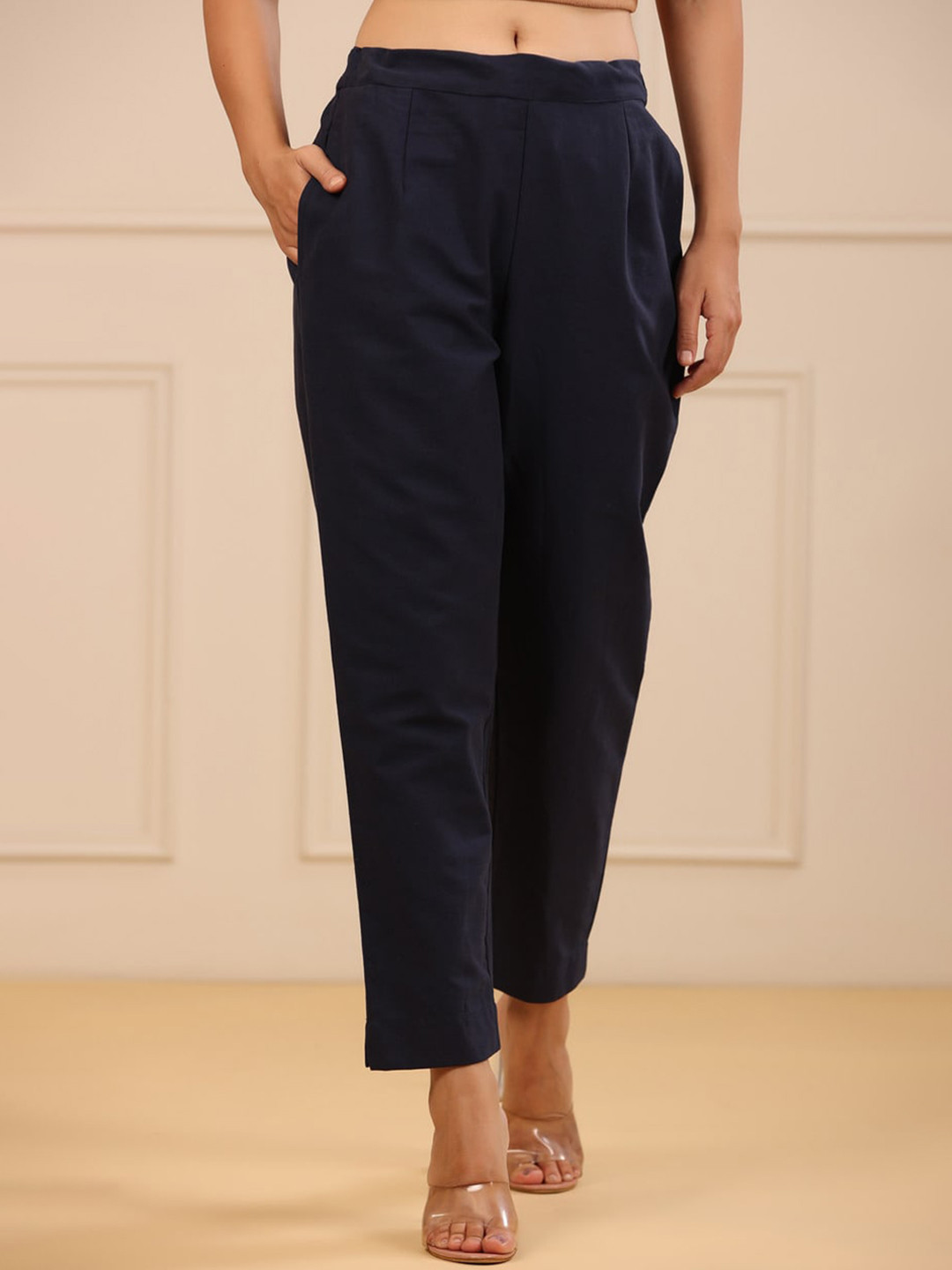 Juniper Women Cotton Relaxed Easy Wash Pleated Peg Trousers