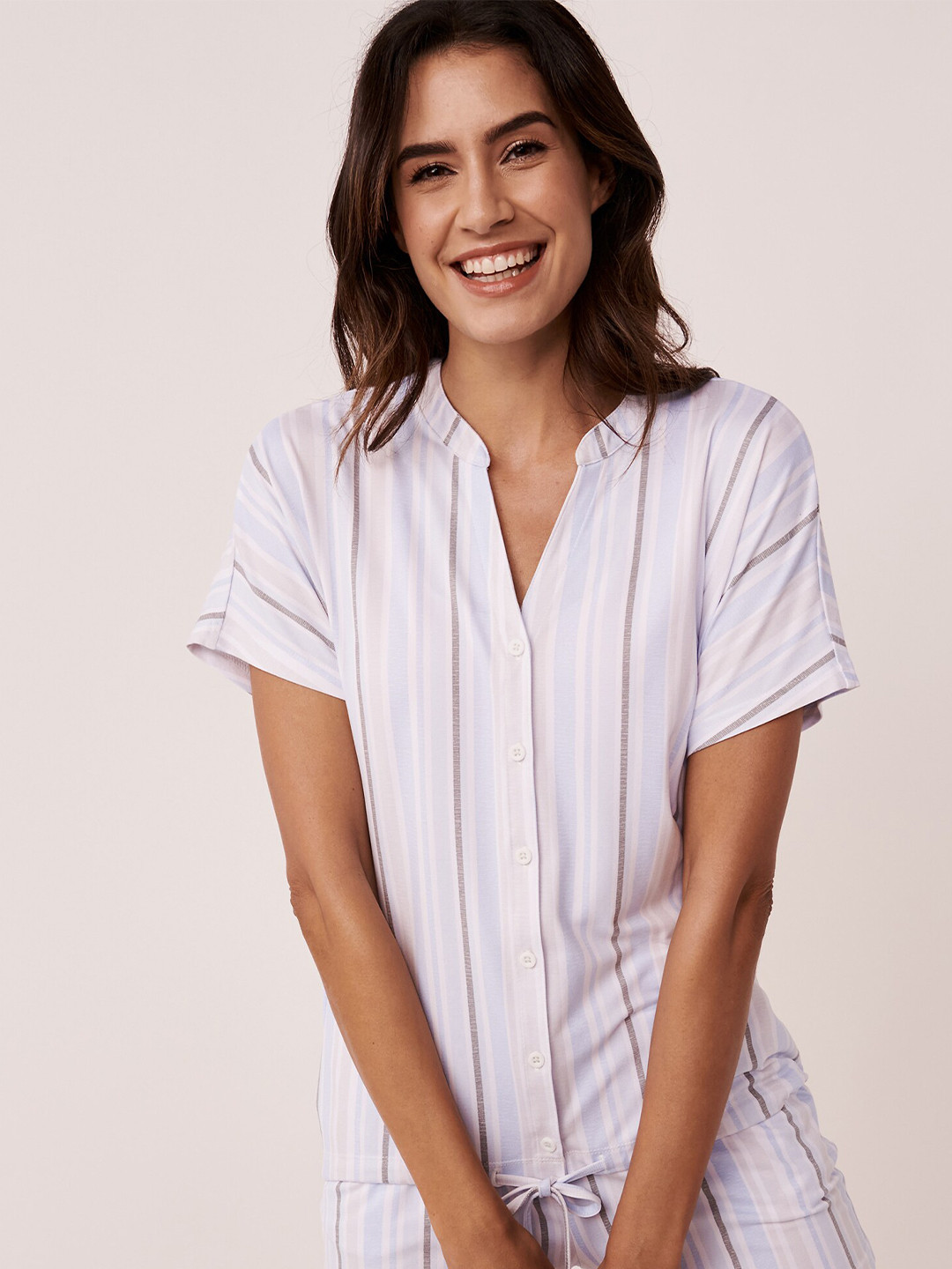 La Vie en Rose Striped Mandarin Collar Shirt Style Top