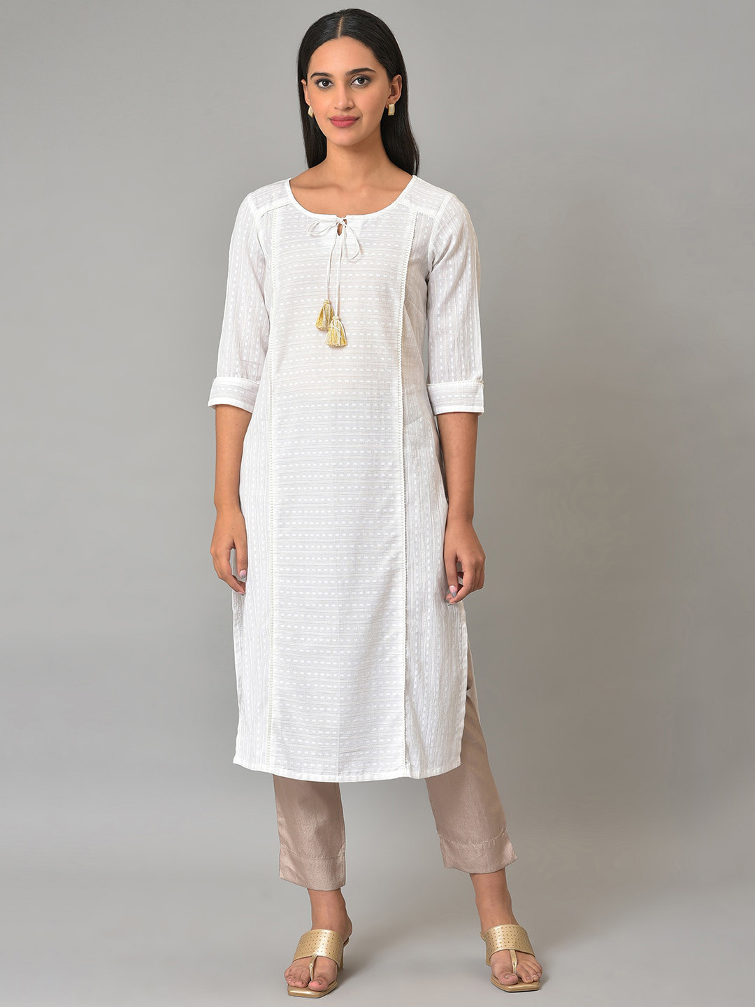 AURELIA Geometric Printed Tie-up Neck Panelled Pure Cotton Kurta
