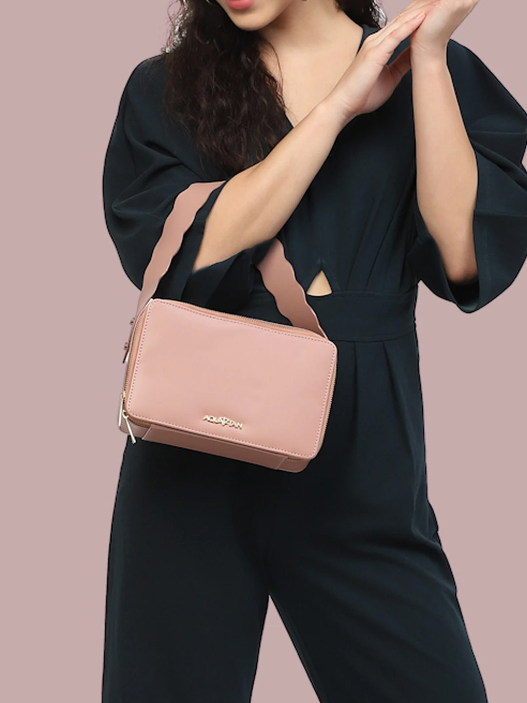 AQUATAN One Handle Structured Handheld Bag