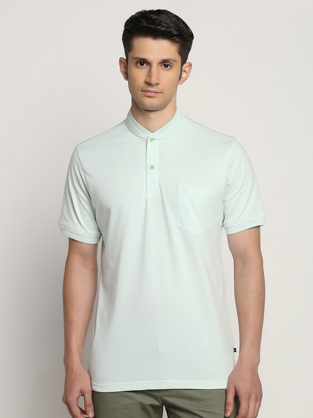 Blackberrys Stand Collar Short Sleeves Pure Cotton T-shirt