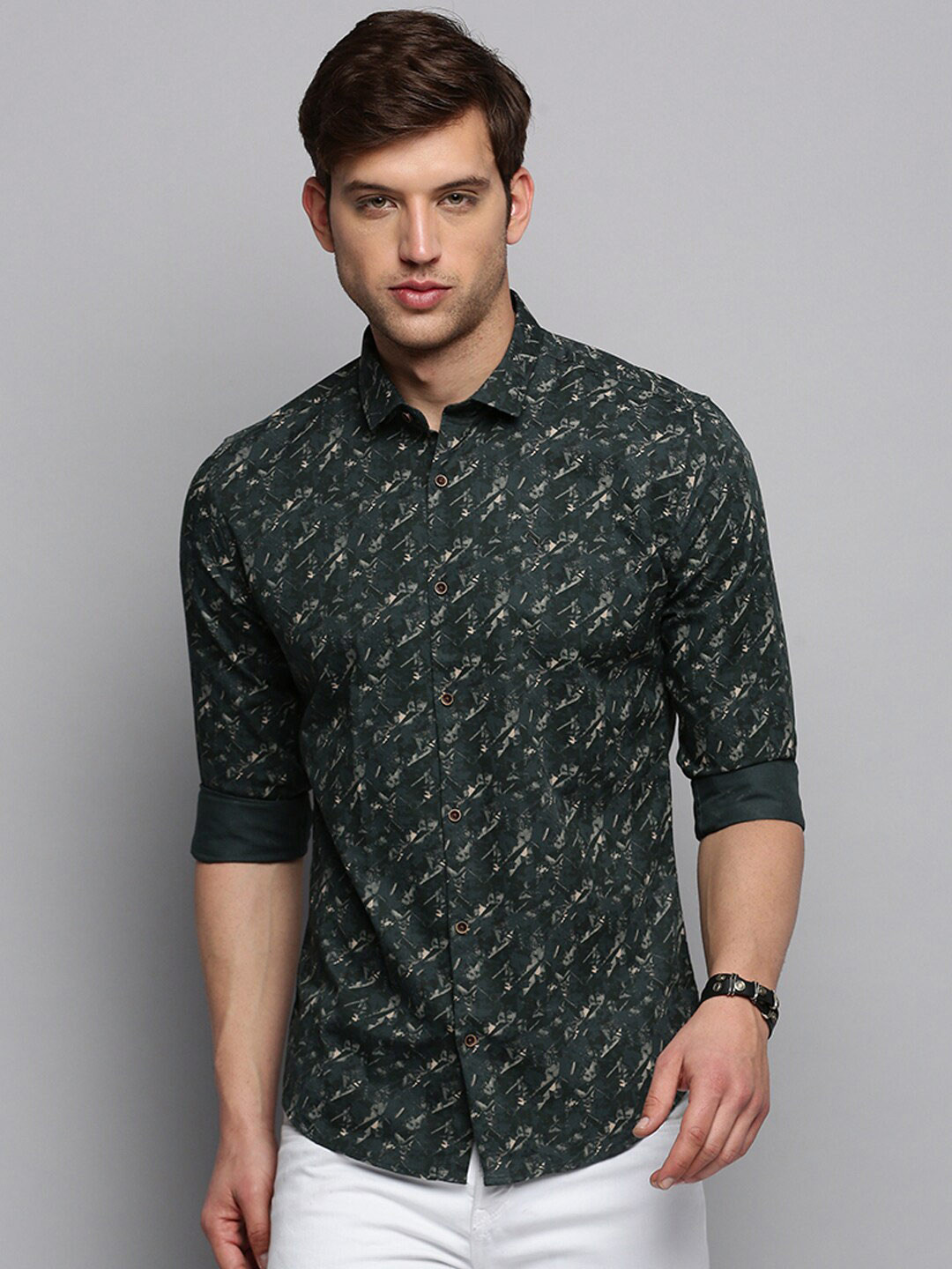 SHOWOFF Classic Printed Cotton Casual Shirt
