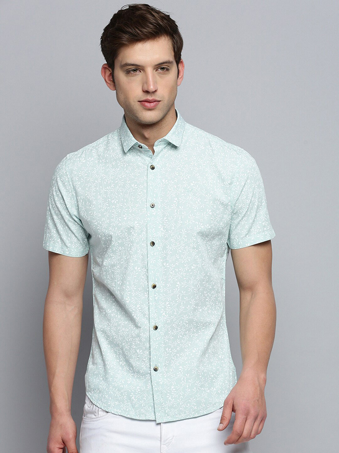 SHOWOFF Classic Floral Printed Cotton Casual Shirt
