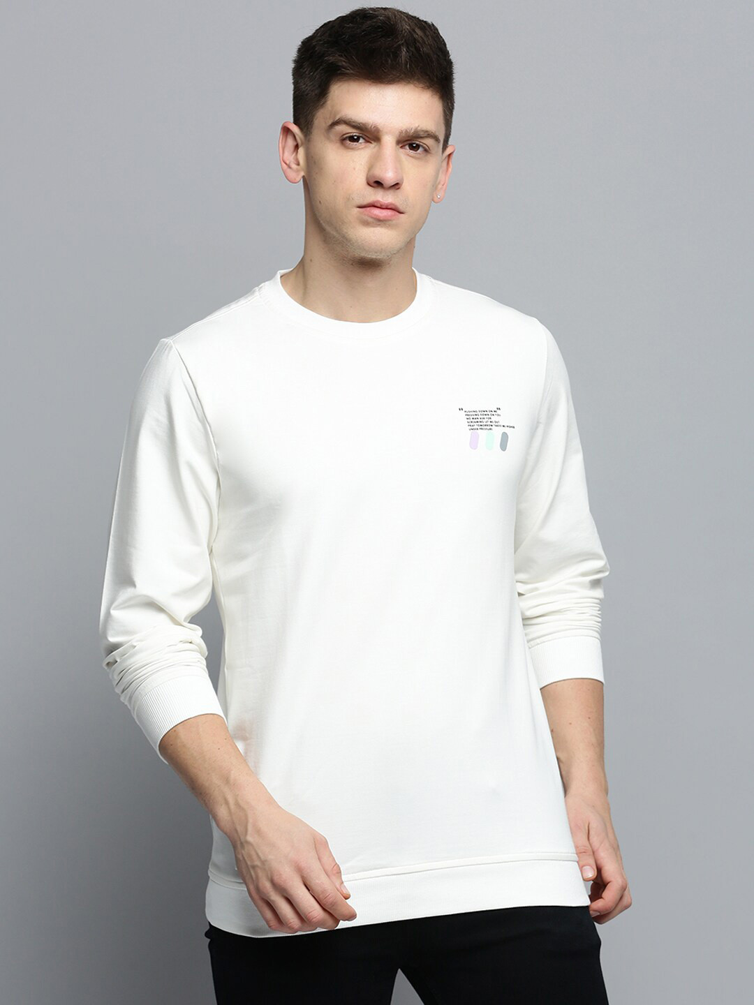 SHOWOFF Pullover Sweatshirt