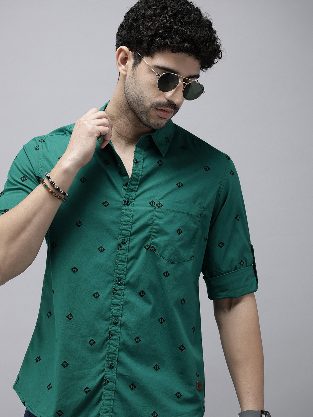 The Roadster Life Co. Pure Cotton Roll-Up Sleeves Conversational Printed Casual Shirt