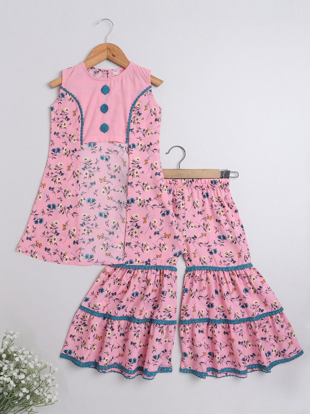 The Magic Wand Girls Floral Printed High Slit Kurta with Sharara