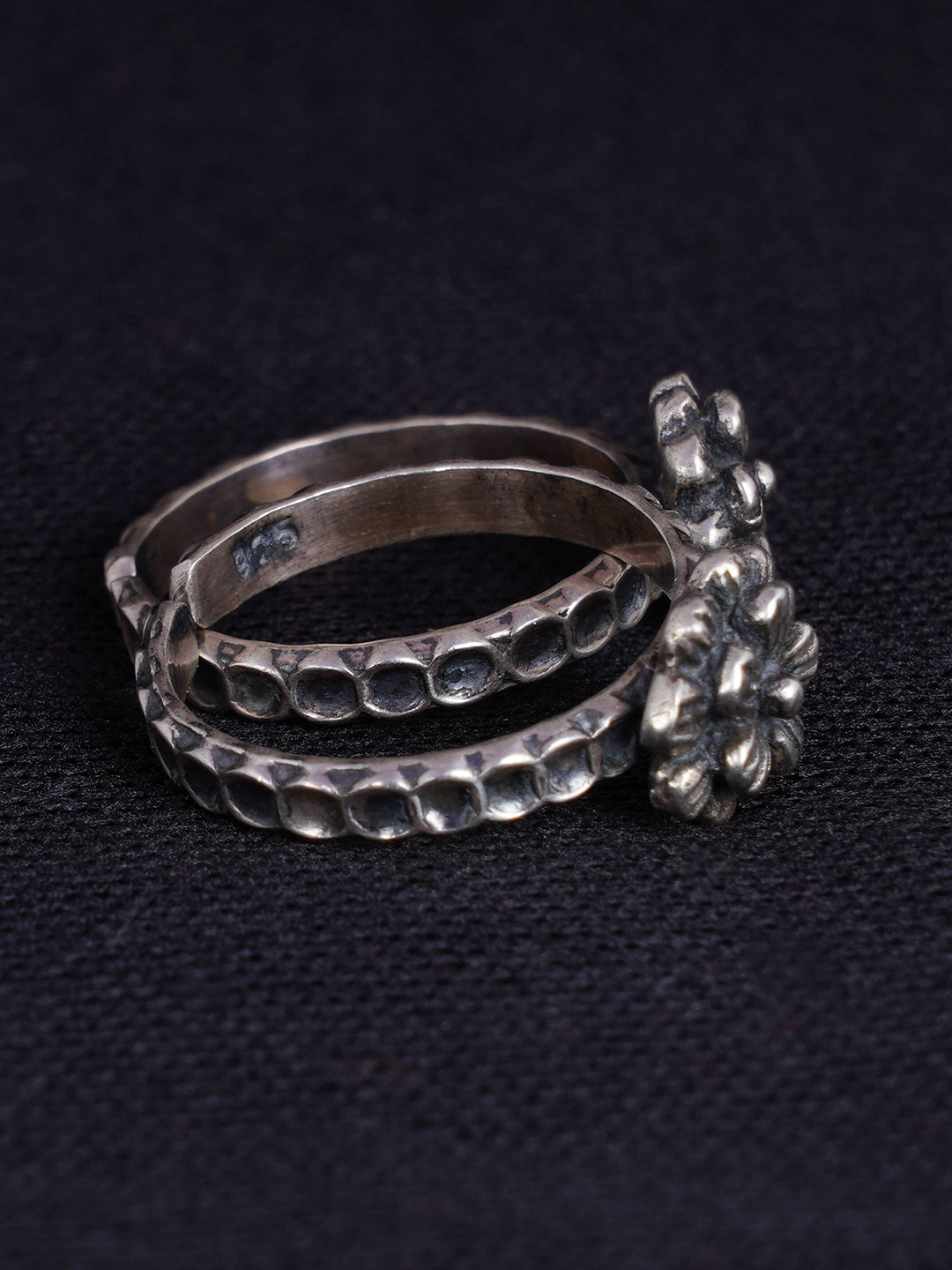 Shyle 92.5 Sterling Silver Layered Flower Adjustable Toe Ring