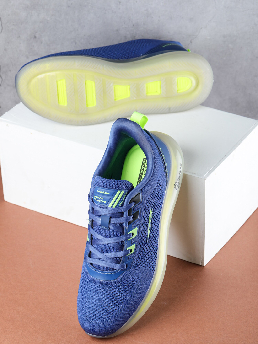 Columbus Men Mesh Running Shoes