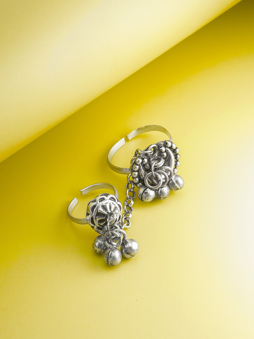 aadita Set of 2 Silver Plated Finger Rings