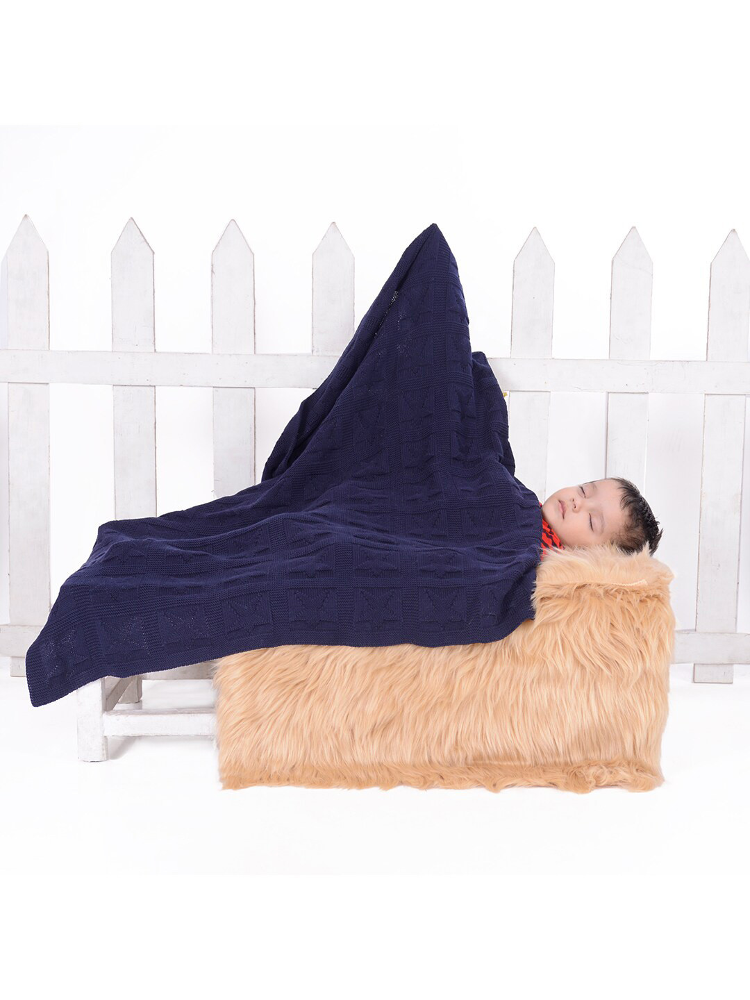 JoE Hazel Kids Navy Blue Geometric Pattern AC Room 550 GSM Cotton Single Bed Blanket