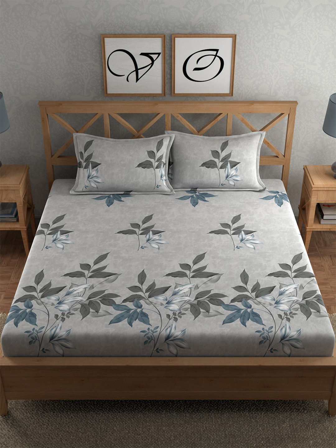 CHHAVI INDIA Grey & Blue Floral 210 TC Flat Queen Bedsheet with 2 Pillow Covers