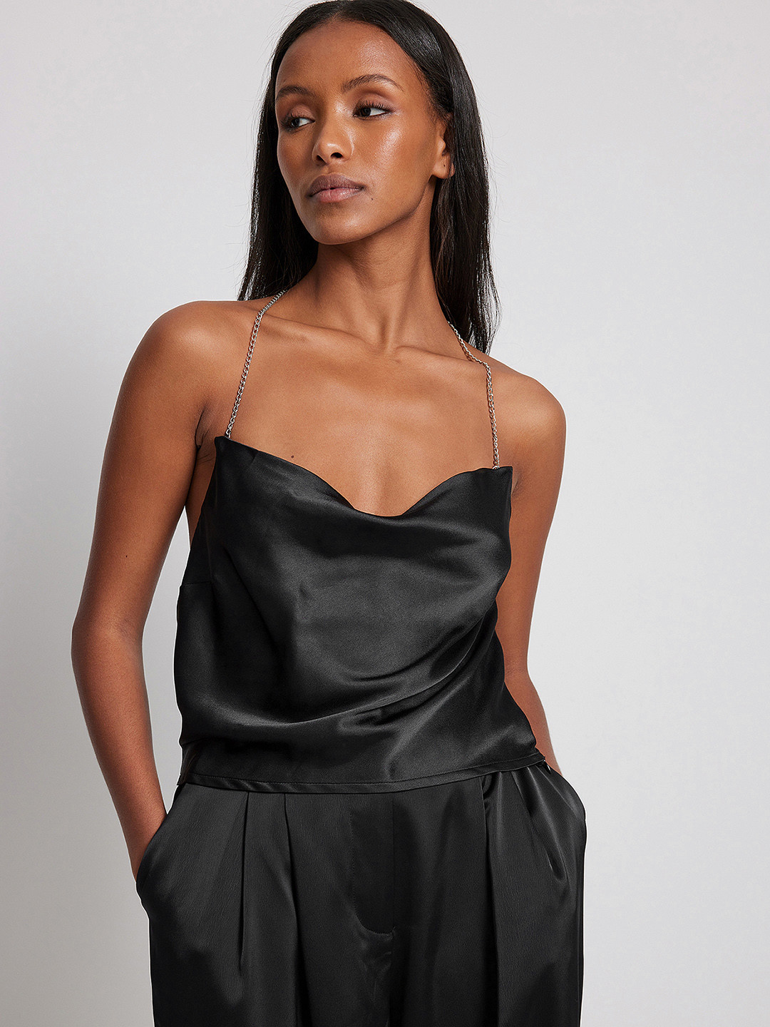 NA-KD Chain Halter Neck Top