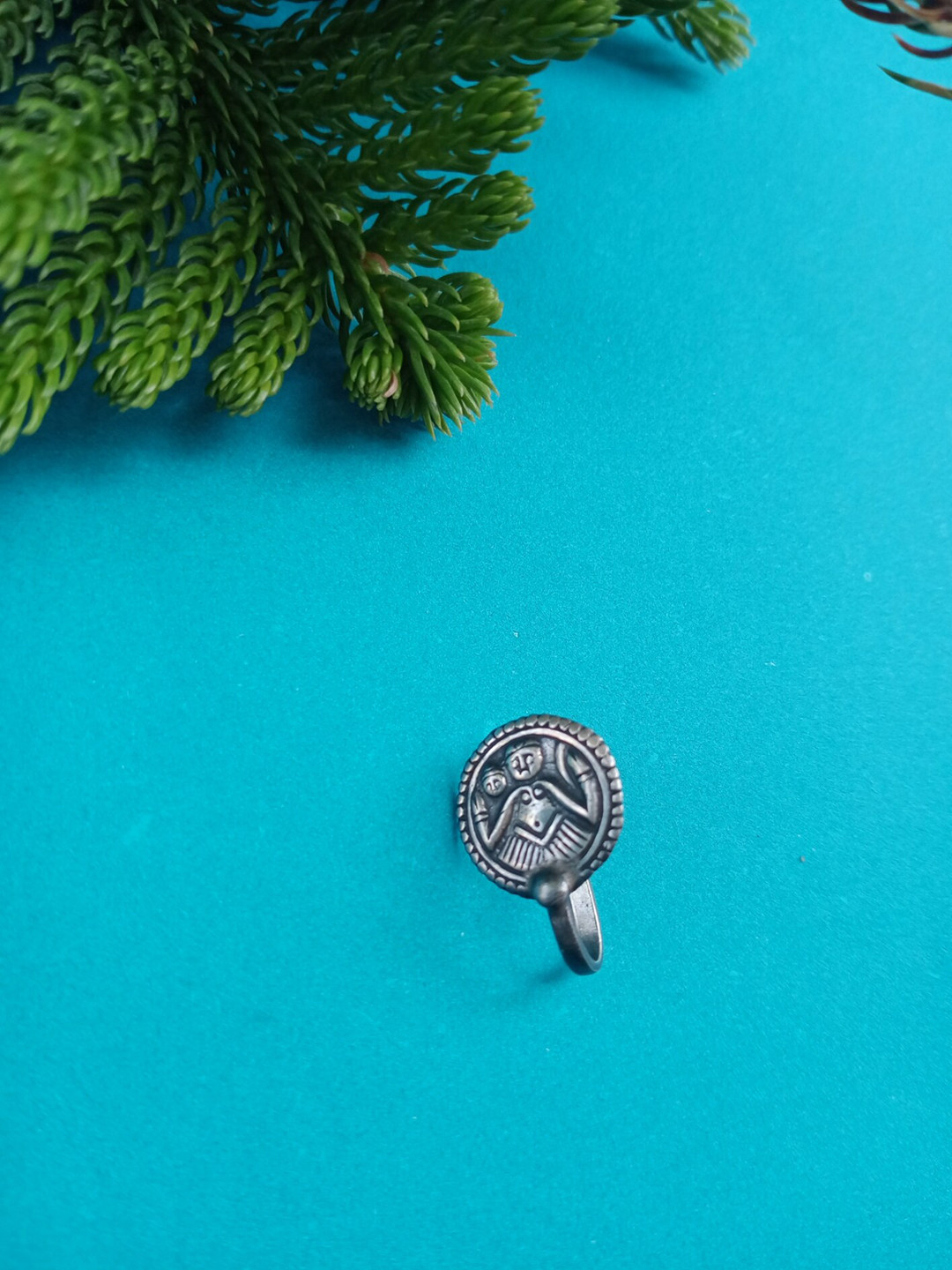 FIROZA Silver Tribal Lady Clip On Nosepin