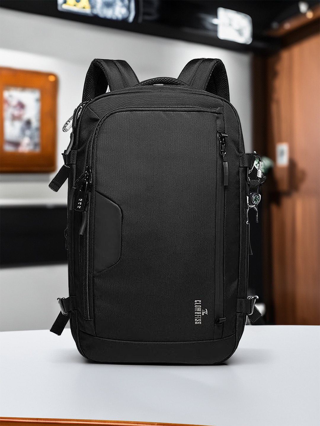 THE CLOWNFISH Backpack with Anti-Theft