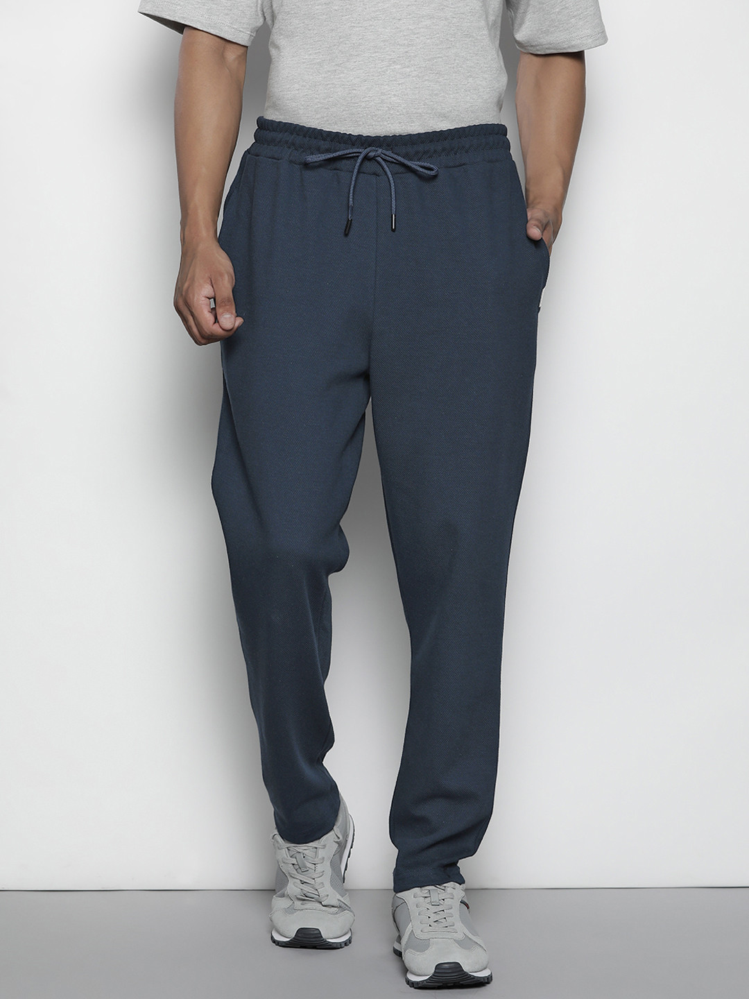 boohooMAN Smart Tapered Diagonal Interlock Track Pants