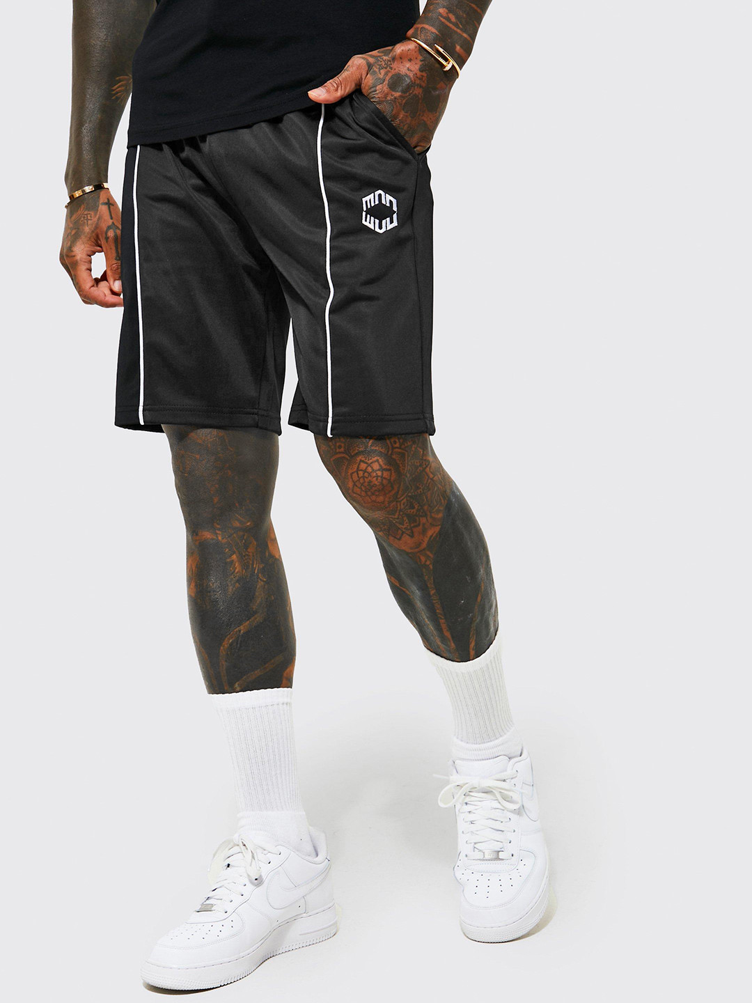 boohooMAN Loose Fit Shorts