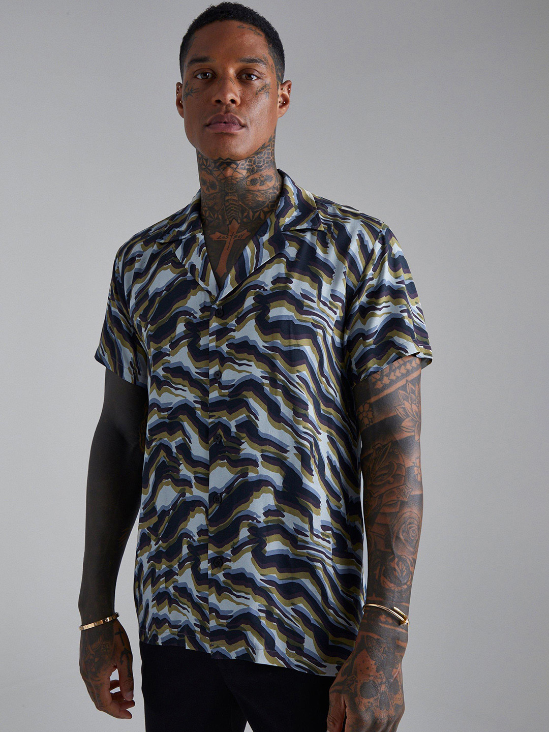 boohooMAN Boxy Printed Casual Shirt