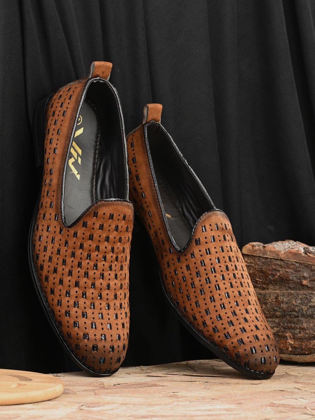 VIV Men Textured Suede Laser Cuts Loafers