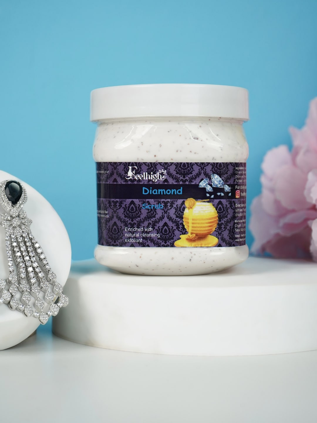 FEELHIGH Diamond Face & Body Scrub With Natural Cleansing Exfoliant Extract - 500 ml